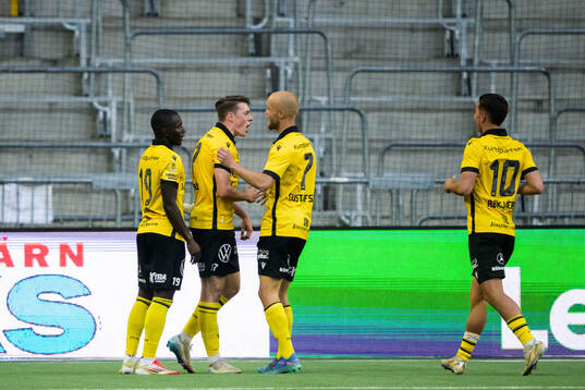 Mjällbys Elliot Stroud, Abdoulie Manneh, Nicklas Røjkjær