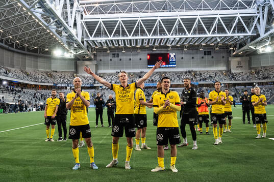 Mjällbys Viktor Gustafson, Alexander Johansson och Jesper