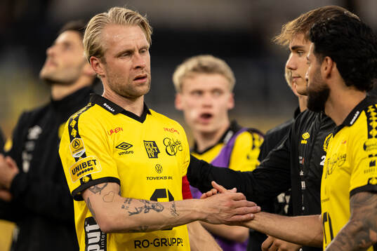 Elfsborgs Johan Larsson jublar