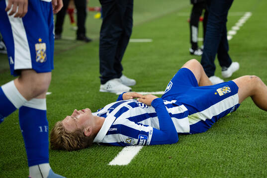 IFK Göteborgs Noah Tolf deppar