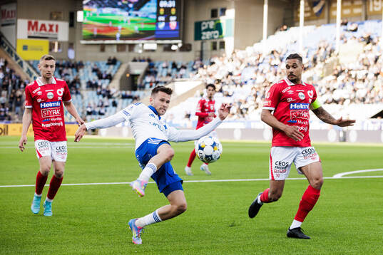 IFK Norrköpings Arnor Traustason och Degerfors Bernardo