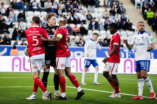 Degerfors målvakt Rasmus Forsell