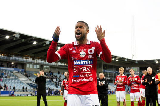 Degerfors Leon Hien jublar