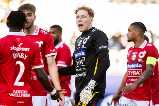 Degerfors målvakt Rasmus Forsell
