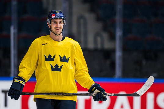 Mikael Backlund at a practice session