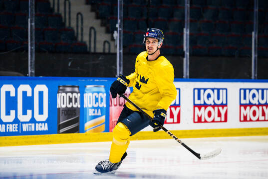Mikael Backlund at a practice session