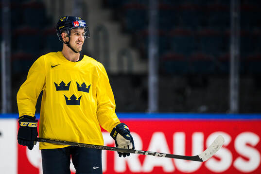 Mikael Backlund at a practice session