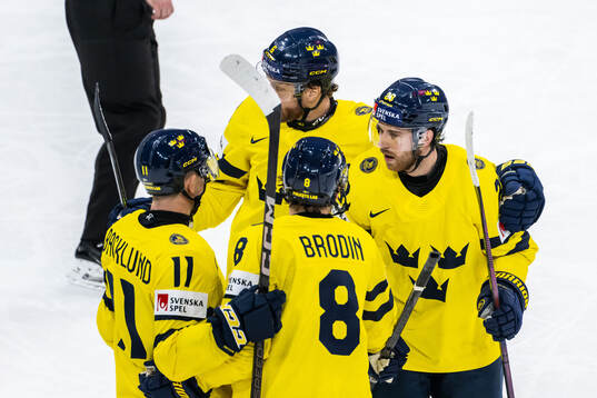 Mikael Backlund, Adam Larsson, Elias Lindholm and Jonas