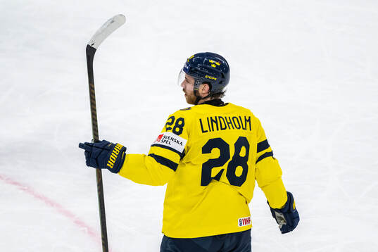Elias Lindholm of Sweden celebrates