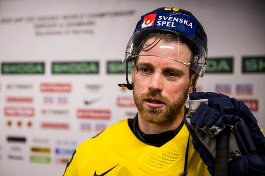 Elias Lindholm of Sweden
