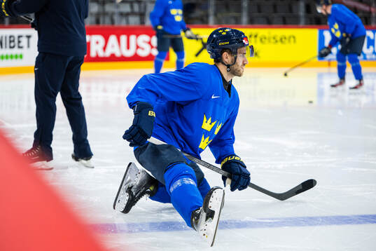 Alexander Wennberg of Sweden at a practice session