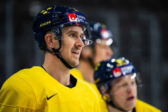 Mikael Backlund of Sweden at a practice session