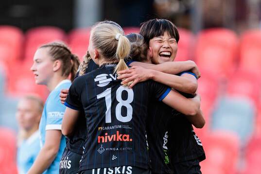 Växjö DFFs Suzu Amano jublar