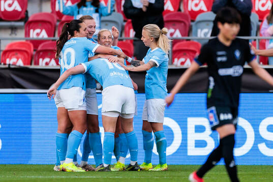 Malmö FFs Sara Kanutte Sørensen Fornes jublar