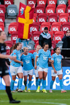 Malmö FFs Sara Kanutte Sørensen Fornes jublar