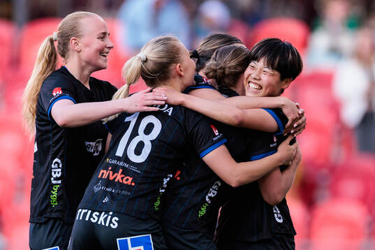 Växjö DFFs Suzu Amano jublar