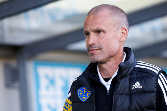 Falkenbergs tränare Christoffer Andersson