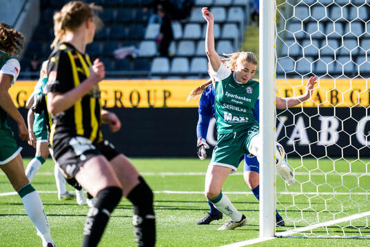 Bläddra bland fler bilder av Fotboll, Damallsvenskan, Häcken - Alingsås