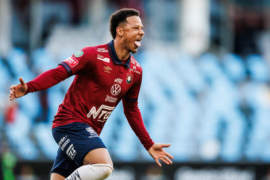 Bläddra bland fler bilder av Fotboll, Superettan, Örgryte - Varberg