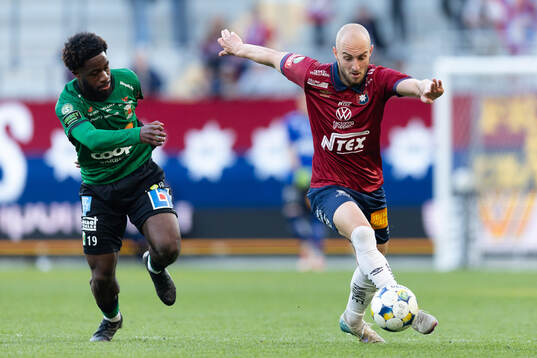Varbergs Kevin Appiah Nyarko och Örgrytes Amel Mujanic