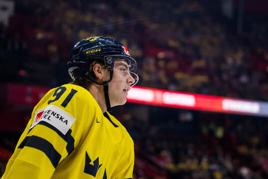 Leo Carlsson of Sweden