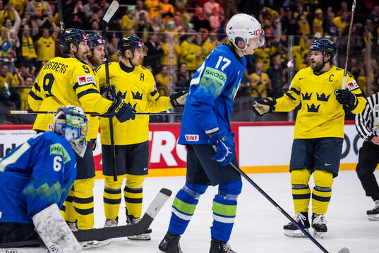 Filip Forsberg, Elias Lindholm, Mikael Backlund and Rasmus
