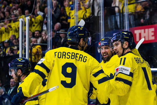 Filip Forsberg , Erik Gustafsson and Mikael Backlund of