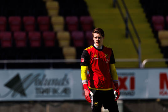 Östersunds målvakt Adam Benediktsson