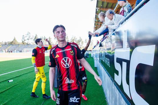 Östersunds Philip Bonde deppar