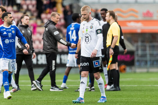 Örebros Karl Holmberg deppar