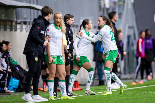 Hammarbys Vera Blom och Vilde Hasund