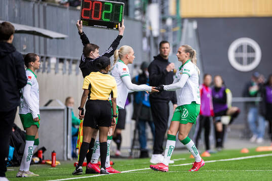 Hammarbys Cathinka Tandberg  och Ellen Wangerheim