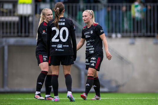 Piteås Maggy Henschler och Emma Viklund deppar