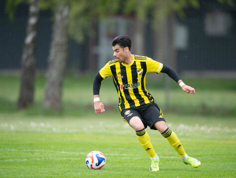 IFK Hässleholms Qusay Ahmad i matchen i P19 division 1
