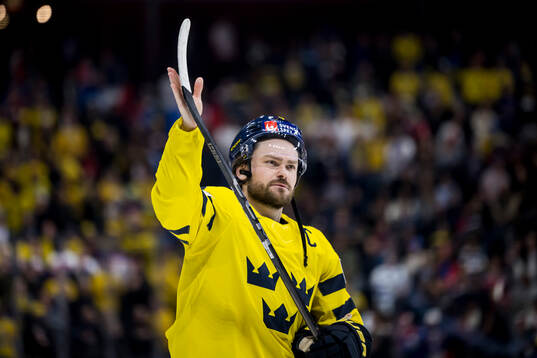 Rasmus Andersson of Sweden celebrates