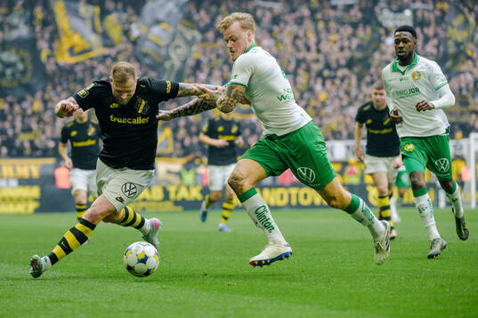 Hammarbys Victor Eriksson och AIKs John Guidetti