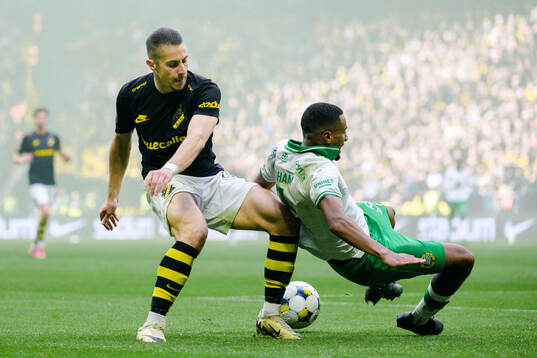 AIKs Dino Besirovic och Hammarbys Paulos Abraham
