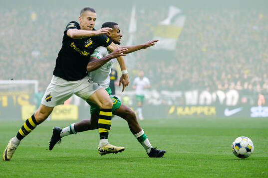 AIKs Dino Besirovic och Hammarbys Hampus Skoglund