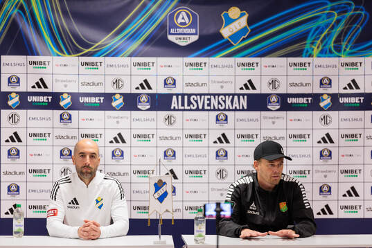 Östers tränare Martin Foyston och GAIS tränare Fredrik
