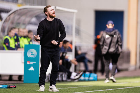 KIF Örebros tränare Fredrik Andersson
