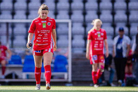 KIF Örebros Bella Sember deppar