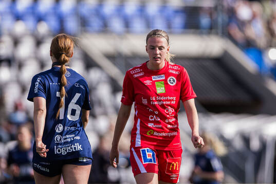KIF Örebros Maja Alvin deppar