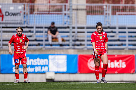 KIF Örebros Emilia Jägestedt Widstrand och Bella Sember