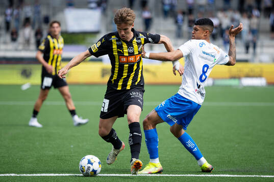 Häckens Samuel Leach Holm och Värnamos Luke Le Roux