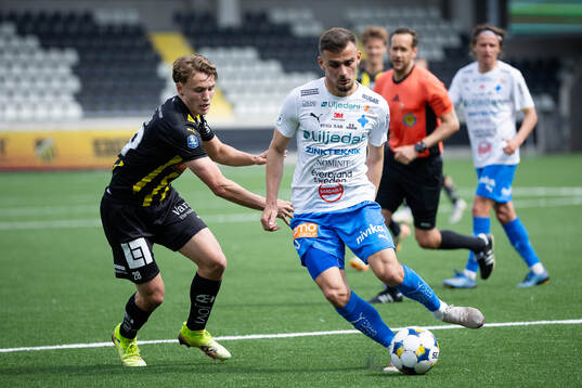 Häckens Filip Öhman och Värnamos Ajdin Zeljkovic