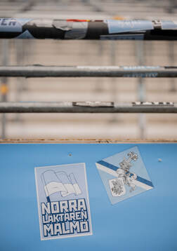 Klistermärken på Eleda Stadion