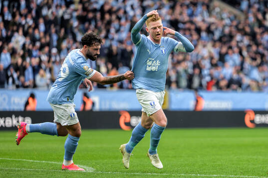Malmö FFs Sead Haksabanovic och Anders Christiansen jublar