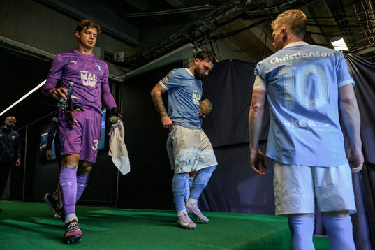 Malmö FFs målvakt Melker Ellborg, Sead Haksabanovic och