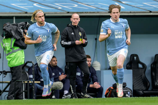 Malmö FFs Arnor Sigurdsson och Johan Karlsson