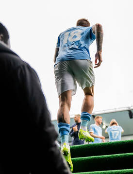 Malmö FFs Pontus Jansson gör entré